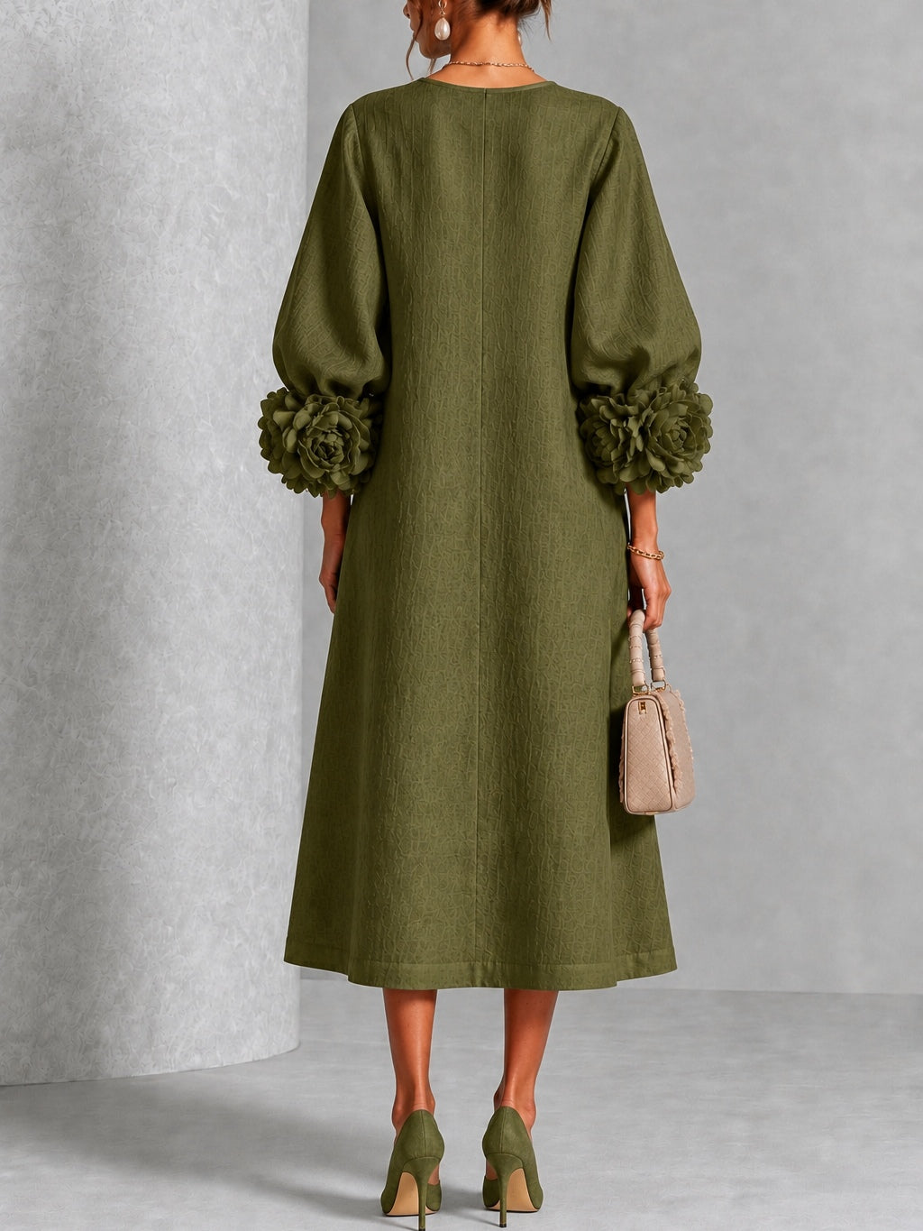 Vestido Midi Verde Oliva con Botones Florales y Mangas Florales Extravagantes