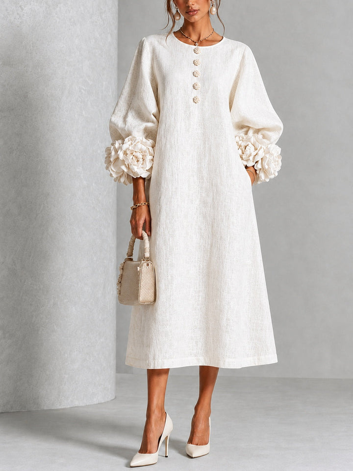 Vestido Midi Blanco con Botones Florales y Mangas Decoradas